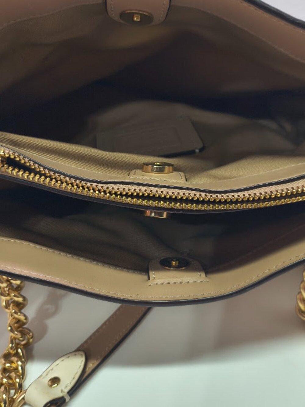 Coach C8152 Cammie Chain Bucket Bag In Signature Canvas Smooth Leather - Picture 5 of 15